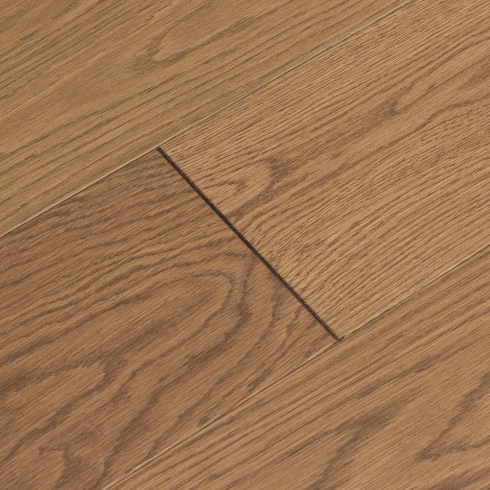 Whiskey & Wine in Spiced Wine Hardwood