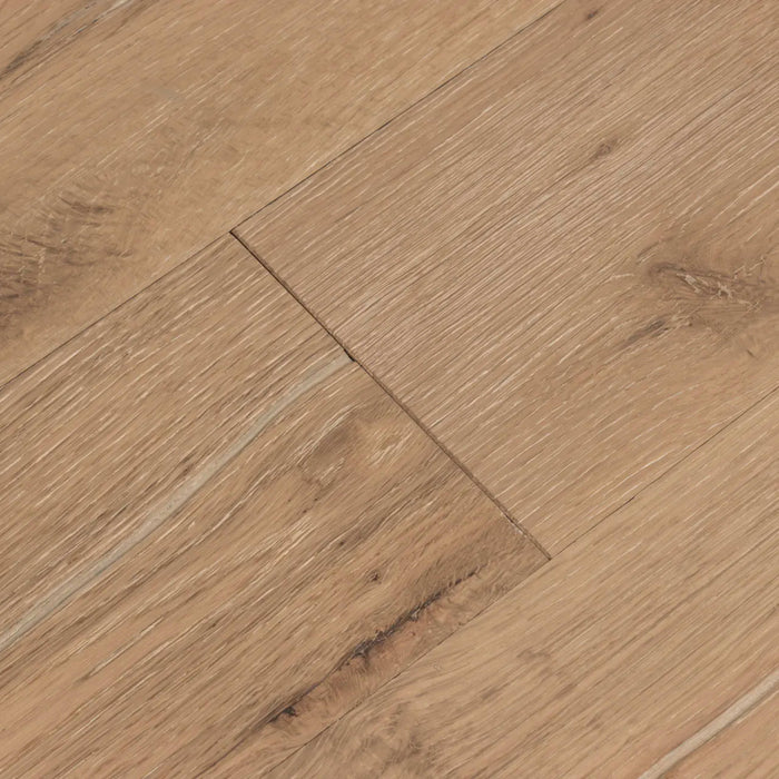 Whiskey & Wine in Summer Whiskey Hardwood